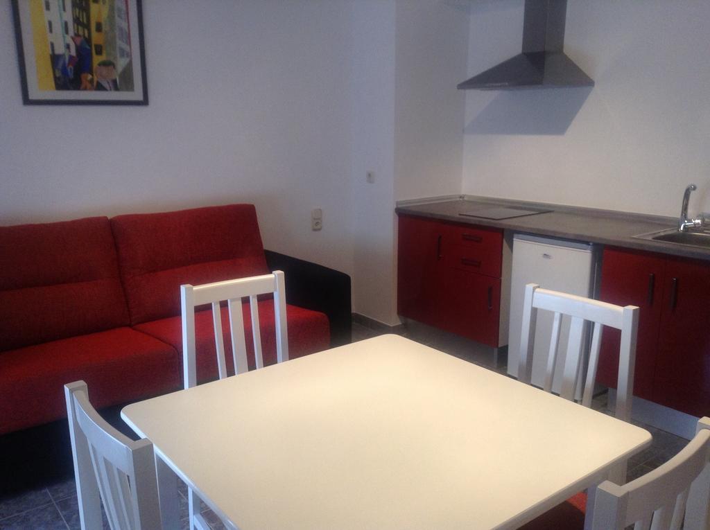 Apartamentos Turisticos Ca Ramon Beniarrés Habitación foto